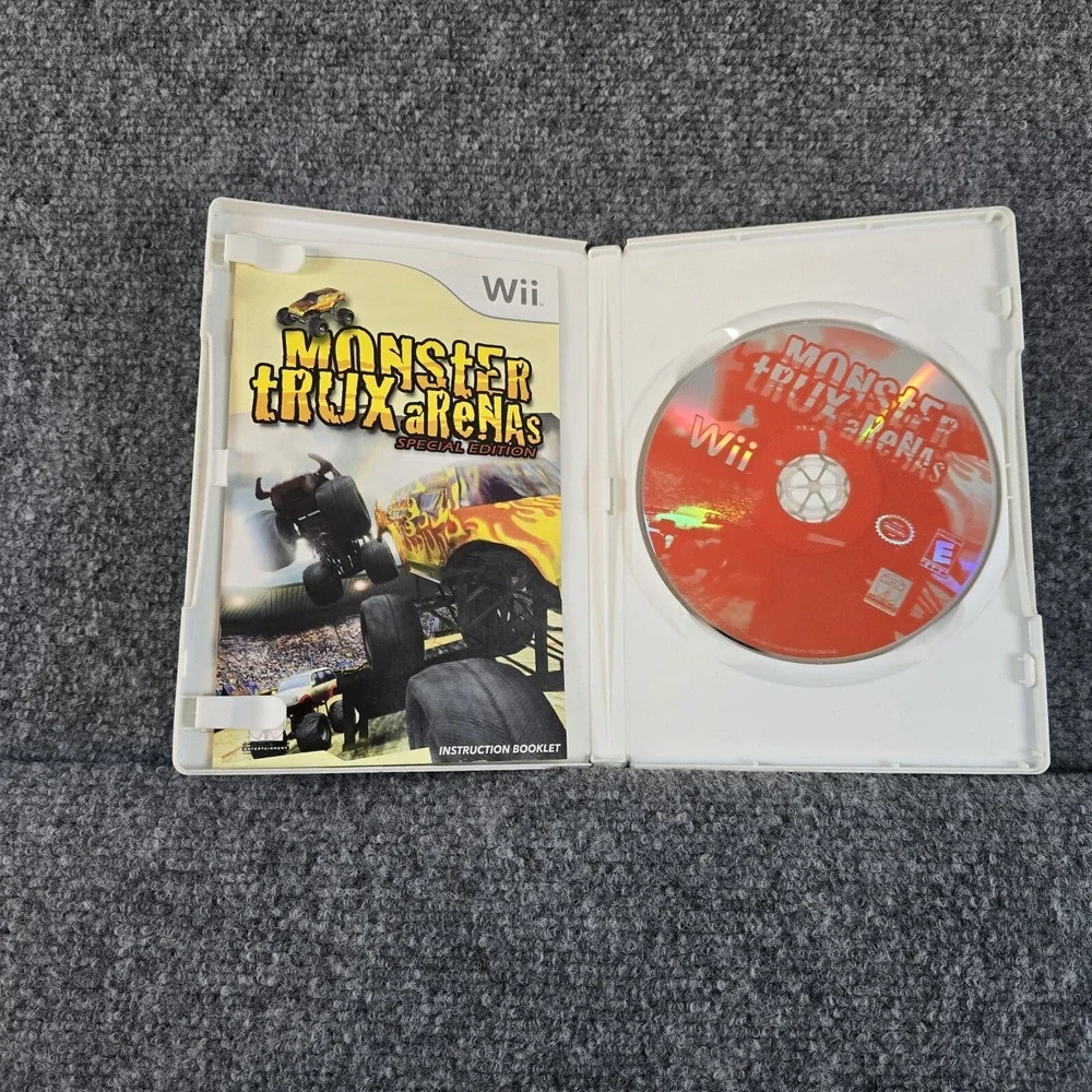 Monster Trux Arenas Special Edition Nintendo Wii Game‎ Tested & Working